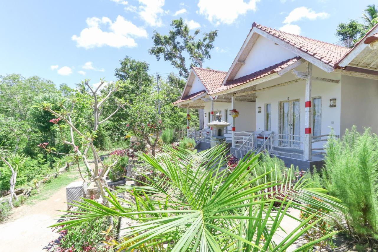 La Colina Bungalow Hotel Toyapakeh Exterior foto